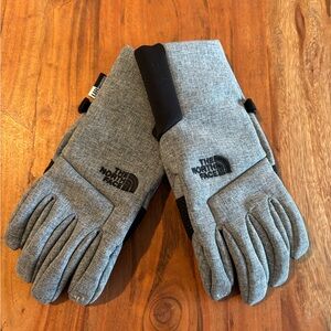 The North Face Heather Gray Gloves